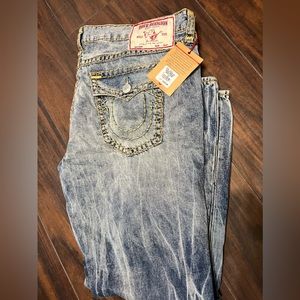 NWT True Religion men’s jeans. Ricky Vintage Super T Straight.